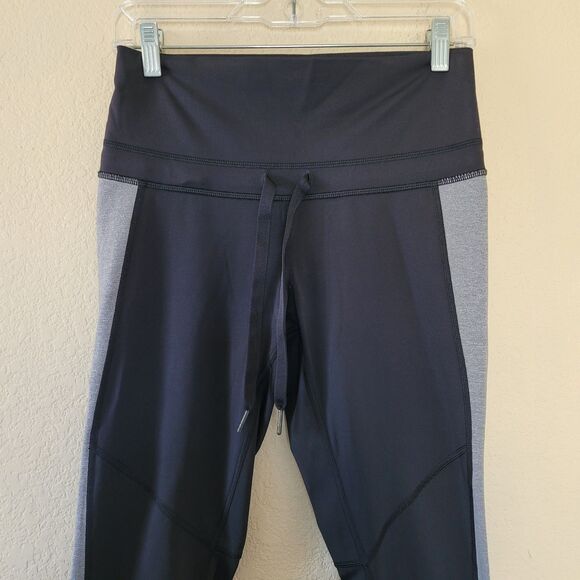 LULULEMON Leggings Retreat 7/8 Pant Black Heathered Slate Luxtreme Women Size 6 - Picture 2 of 8